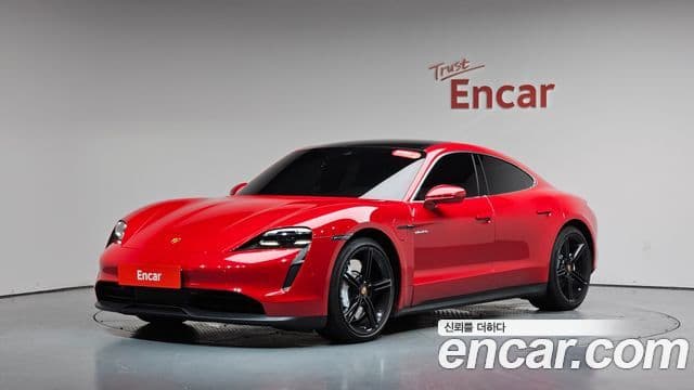 Porsche Taycan 2021 — ფოტო 5/39