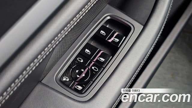 Porsche Taycan 2021 — ფოტო 39/39