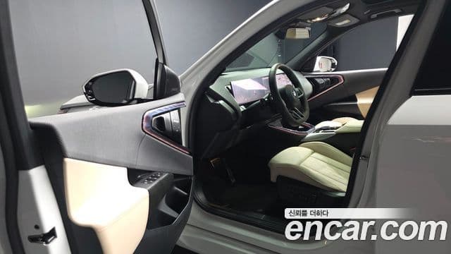 BMW X3 2025 — Photo 8/37