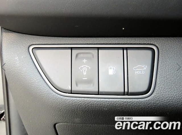 Genesis G70 2021 — Photo 7/19
