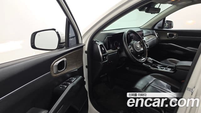 Kia Sorento 2021 — Фото 10/20