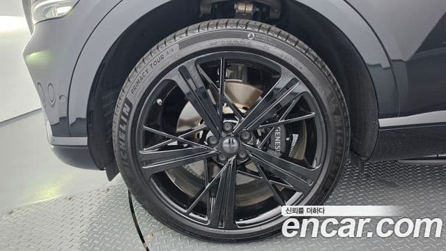 Genesis GV80 Coupe 2025 — Фото 5/20