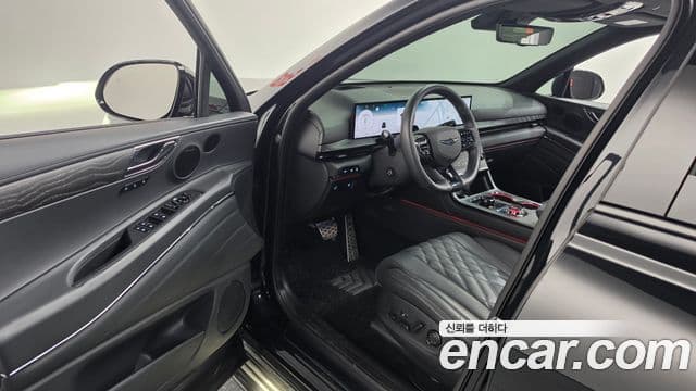 Genesis GV80 Coupe 2025 — Фото 10/20