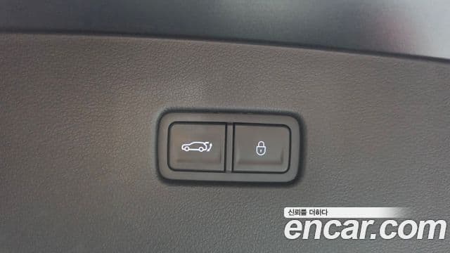 Genesis GV80 Coupe 2025 — Фото 17/20