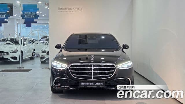 Mercedes-Benz S-Class 2025 — Photo 6/14