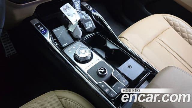 Kia Sorento 2024 — Photo 5/20