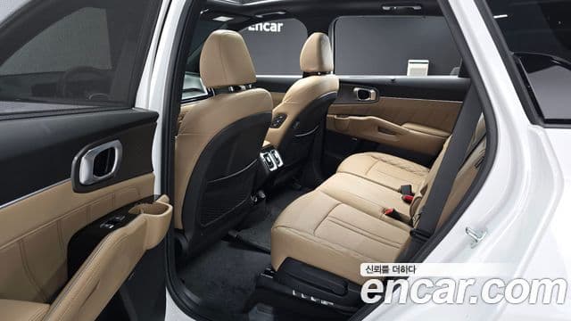 Kia Sorento 2024 — Photo 7/20