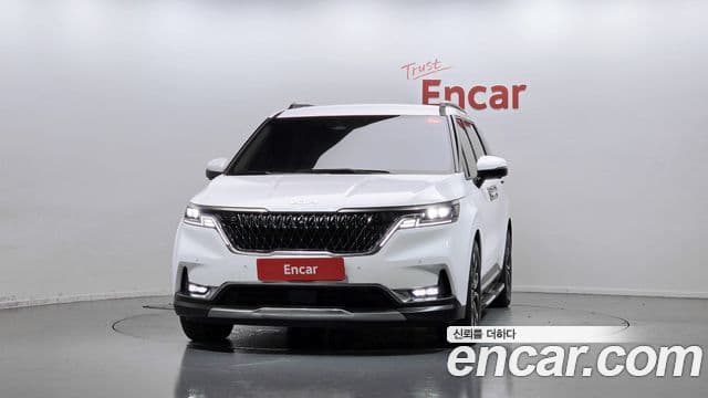 Kia Carnival 2023 — Фото 3/20