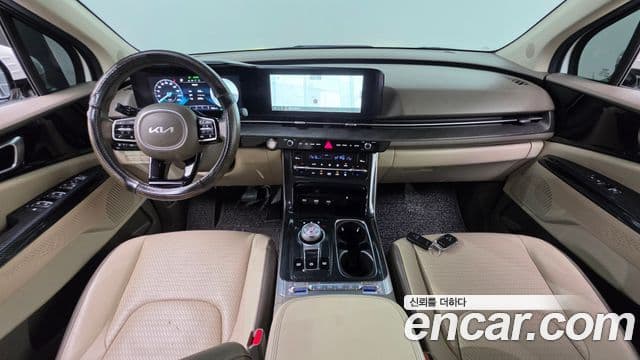 Kia Carnival 2023 — Фото 7/20