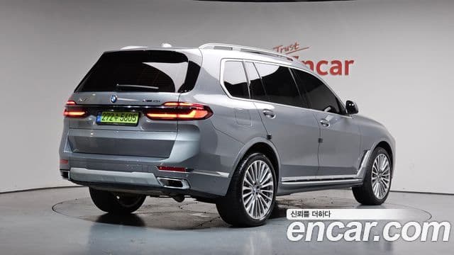 BMW X7 2024 — Şəkil 19/37