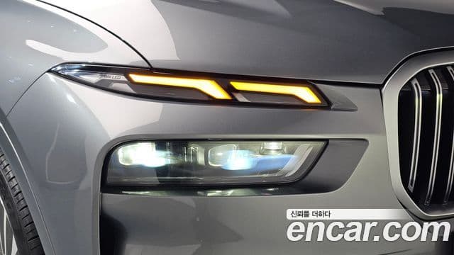 BMW X7 2024 — Şəkil 30/37
