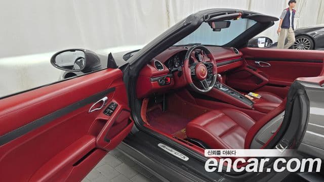 Porsche 718 Boxster 2019 — Фото 10/20