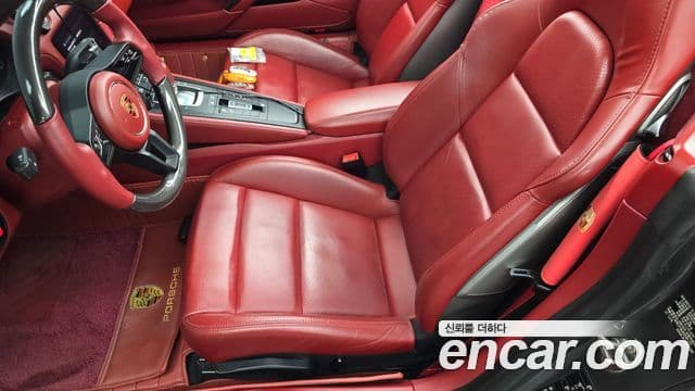 Porsche 718 Boxster 2019 — Фото 11/20