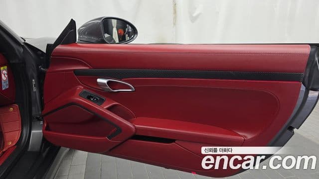 Porsche 718 Boxster 2019 — Şəkil 13/31
