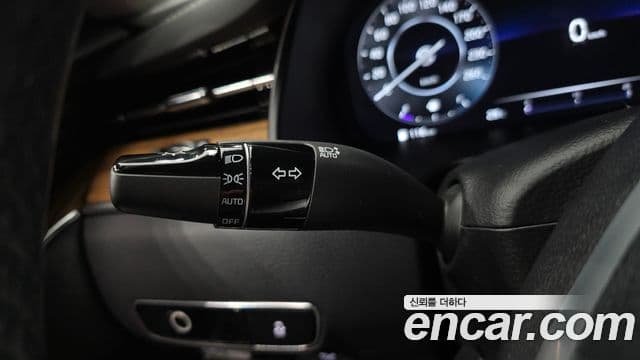 Kia The K9 2022 — Photo 33/36