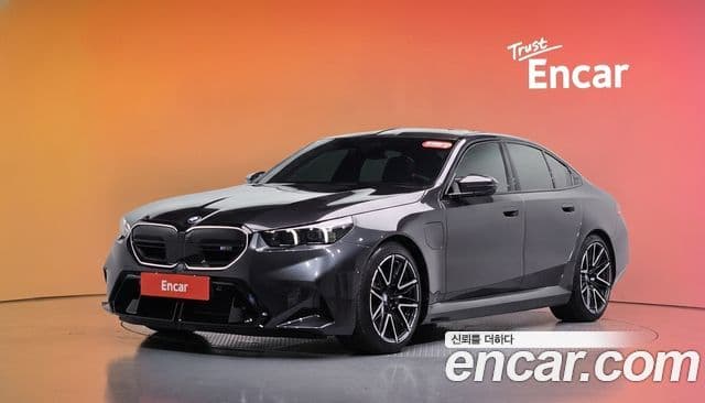 BMW M5 2026 — Photo 17/35