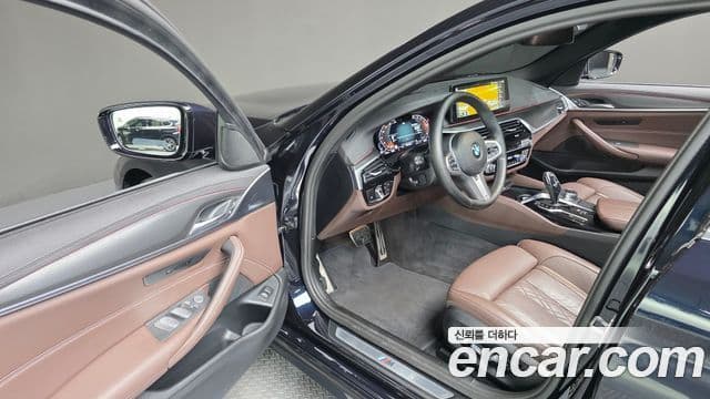 BMW 5 Series 2022 — Şəkil 5/20