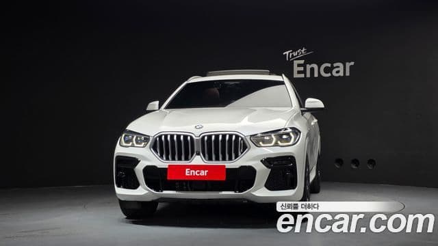 BMW X6 2022 — Photo 4/20