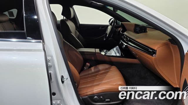 Genesis G80 2023 — Şəkil 8/38