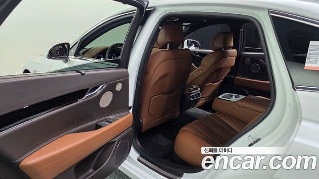 Genesis G80 2023 — Şəkil 12/38