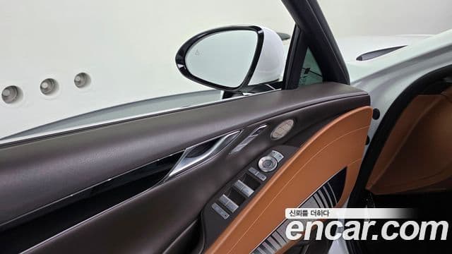 Genesis G80 2023 — Şəkil 34/38