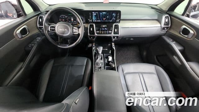 Kia Sorento 2022 — Фото 7/20