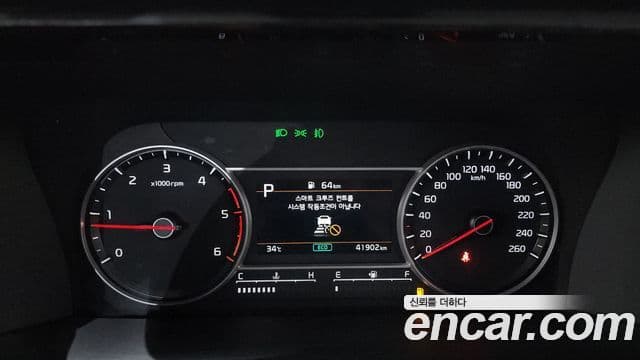 Kia Sorento 2022 — Фото 8/20