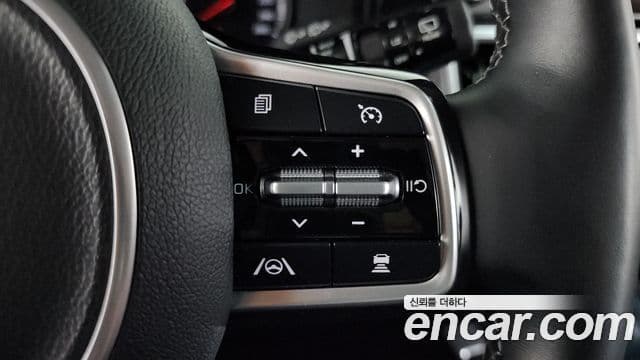 Kia Sorento 2022 — Фото 16/20