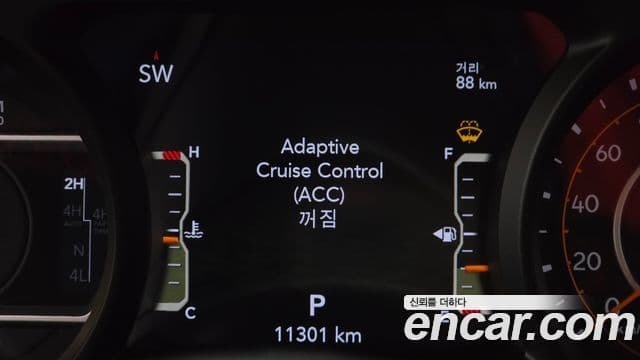 Jeep Wrangler 2024 — ფოტო 21/33
