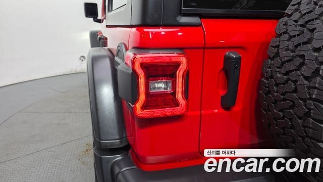 Jeep Wrangler 2024 — ფოტო 9/33