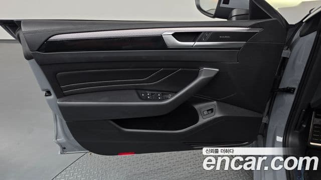 Volkswagen Arteon 2022 — Photo 5/38