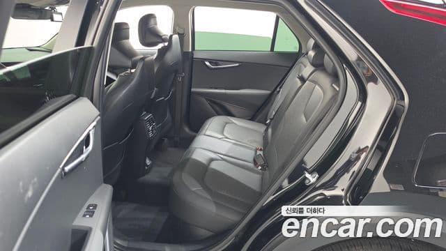 Kia Niro 2022 — Фото 11/20