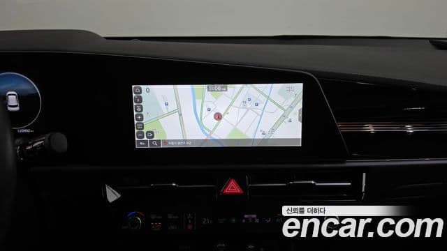 Kia Niro 2022 — Фото 13/20