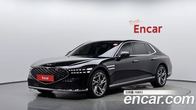 Genesis G90 2022 — ფოტო 13/38