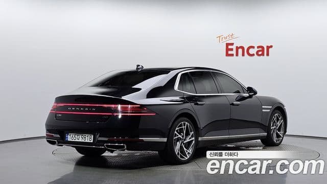 Genesis G90 2022 — ფოტო 26/38
