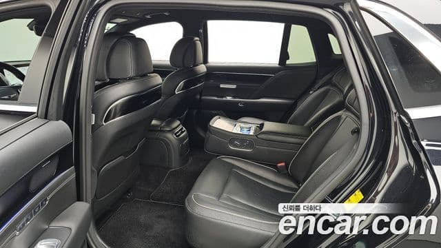 Genesis G90 2022 — ფოტო 38/38