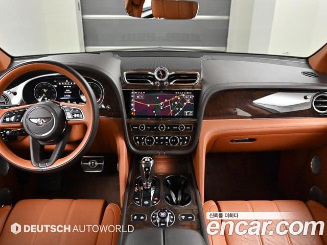Bentley Bentayga 2021 — Photo 11/20