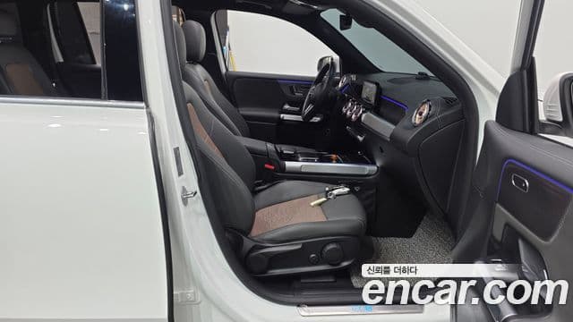 Mercedes-Benz EQB 2022 — ფოტო 4/33