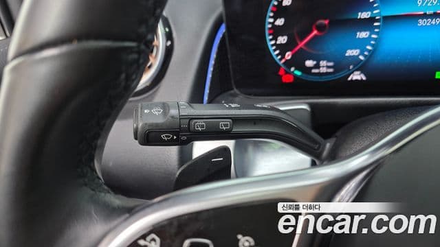 Mercedes-Benz EQB 2022 — ფოტო 22/33