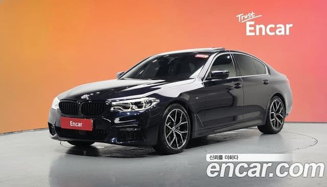 BMW 5 Series 2019 — Photo 36/42