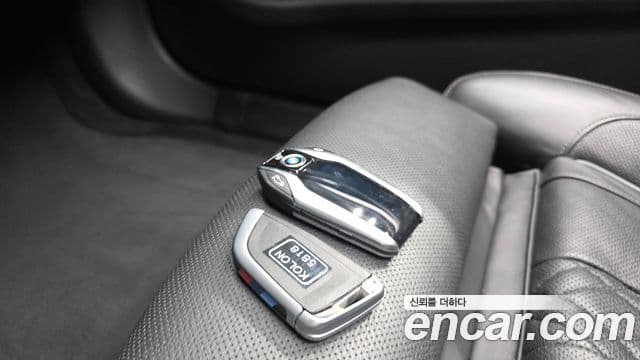 BMW 5 Series 2019 — Photo 7/42