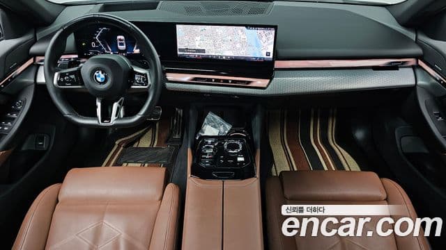 BMW 5 Series 2024 — Photo 27/37