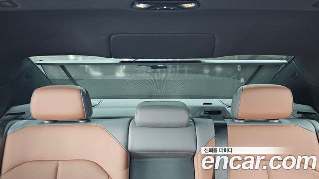 BMW 5 Series 2024 — Photo 24/37