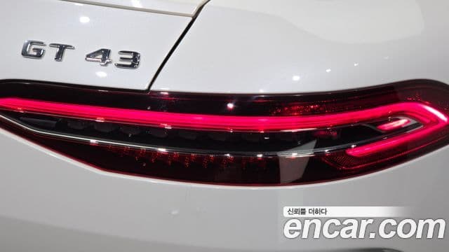 Mercedes-Benz AMG GT 2021 — Şəkil 13/32