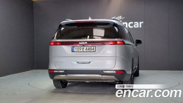 Kia Carnival 2022 — Фото 4/20