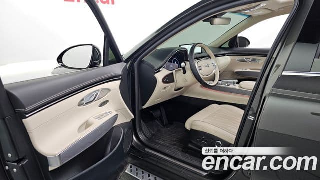 Genesis GV70 2024 — Şəkil 33/34