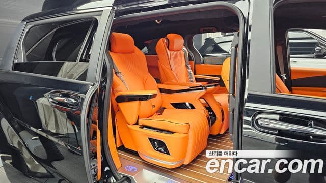 Toyota Sienna 2025 — Фото 12/20