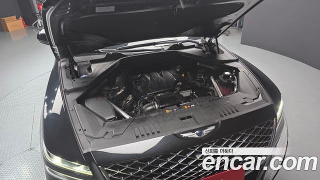 Genesis GV80 2023 — ფოტო 14/20