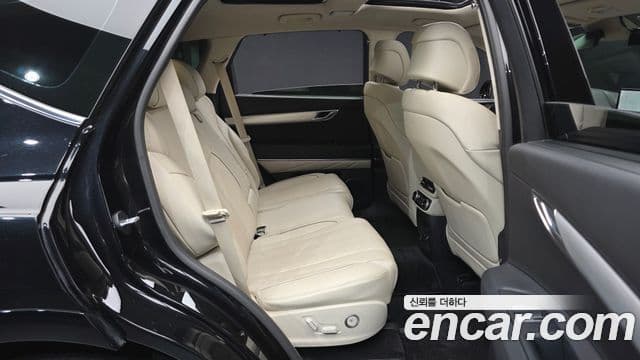 Genesis GV80 2023 — ფოტო 12/20