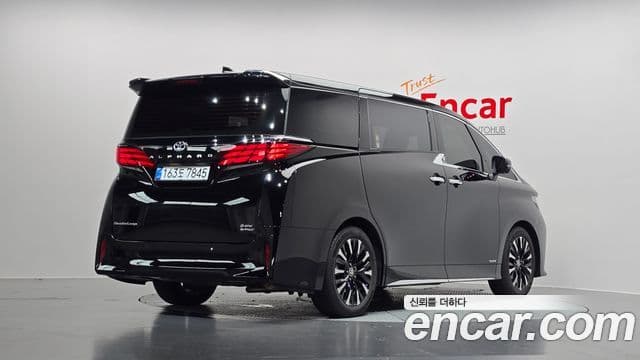 Toyota Alphard 2025 — Фото 2/20